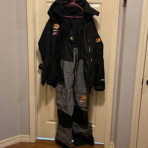 Bass Pro Shops Black Gore-Tex Jacket with bib overalls
